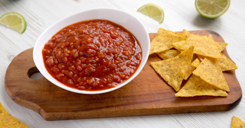 Salsa with chips