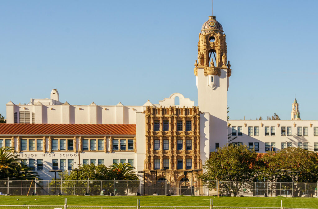 Photo of Mission High School in San Francisco 